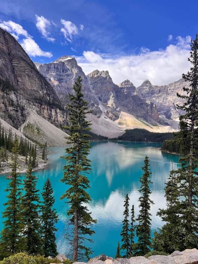 Calgary, Banff: Lake louise , Moraine ,Emerald Lake day Tour - Natural Bridge: a quick geological stop