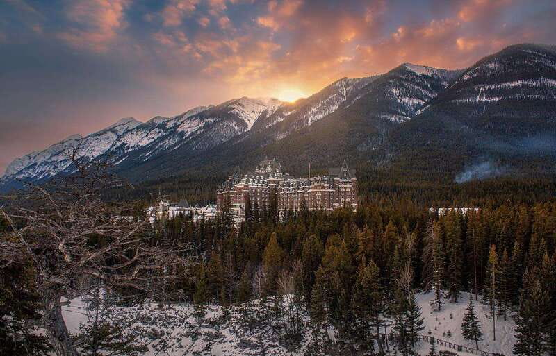 Calgary/Canmore: Lake Louise, Moraine Lake, & Banff Day Tour - Why this day tour works in Banff National Park