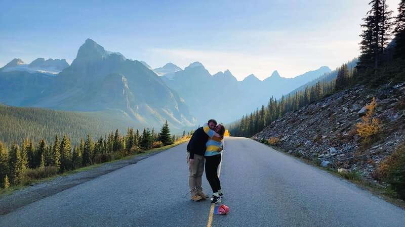 Calgary: Glaciers, Mountains, Lakes, Canmore and Banff Tour - What the $107 price includes