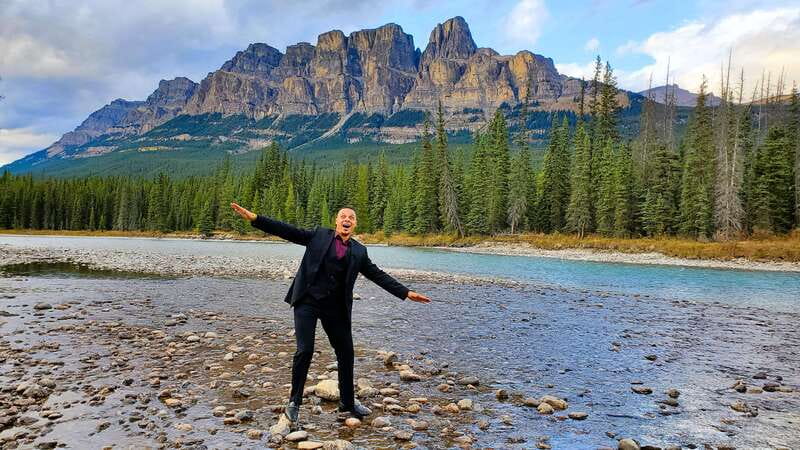Calgary: Glaciers, Mountains, Lakes, Canmore and Banff Tour - What this Calgary to Banff tour is really like