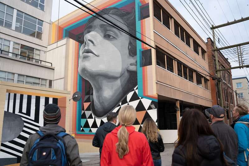 Calgary: Street Art & Craft Beer Walking Tour w/ Tastings - The guides make the difference