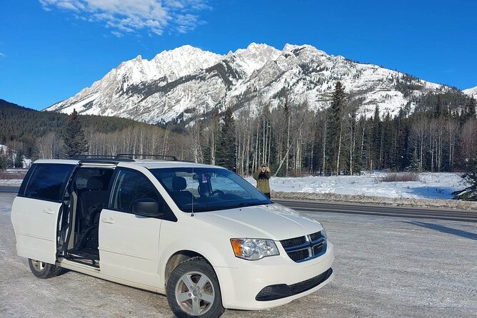 Calgary to Banff/Canmore PRIVATE Shuttle - A private ride from Calgary to the Rockies