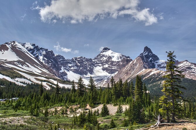 Calgary to Banff/Canmore PRIVATE Shuttle - Choosing between Calgary, Banff, and Canmore