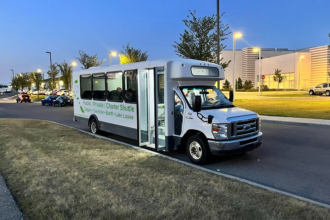 Calgary to Banff (Canmore) Public Shuttle - Choosing between Banff and Canmore