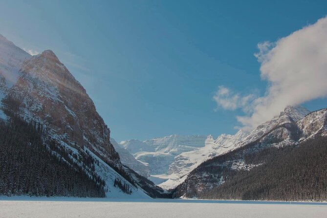 Calgary To: Lake Louise, Emerald Lake & Johnston Canyon (Shared) - Lake Louise, the headline stop