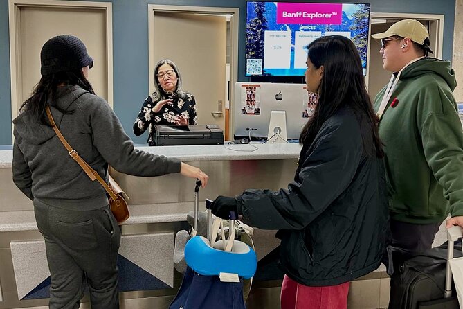 Calgary YYC Airport: Affordable Shared Shuttle to Banff & Canmore - From Calgary Airport to the Rockies Without a Rental Car