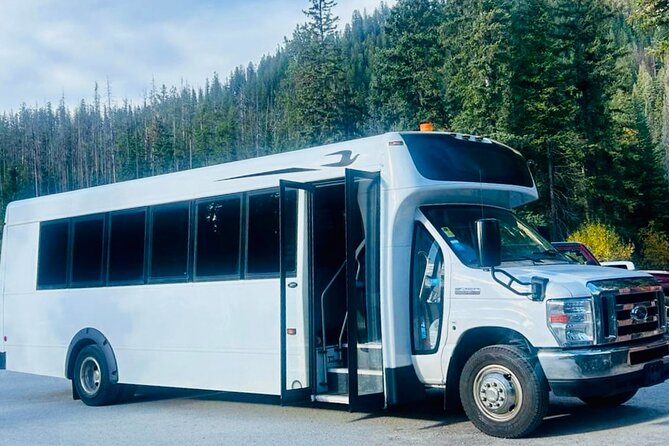 Calgary YYC Airport to Banff Shared Shuttle - Arriving in Banff at Mount Royal Hotel