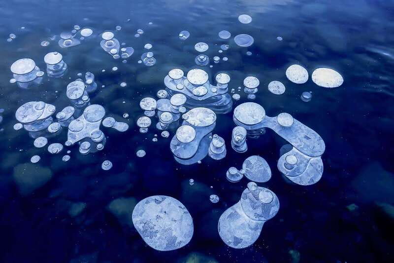 Canadian Rockies: Abraham Lake Ice Bubbles Helicopter Tour - Key points to know before you book