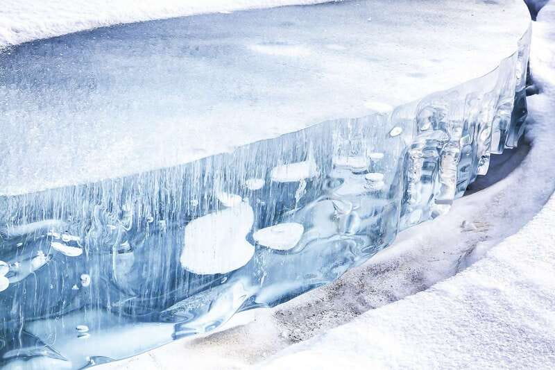 Canadian Rockies: Abraham Lake Ice Bubbles Helicopter Tour - What the three hours feel like in practice