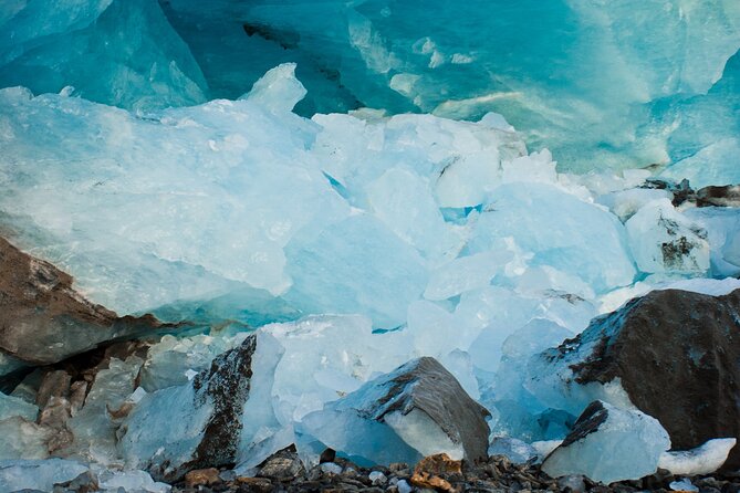 Canmore: Canyons & Cave Paintings - 2.5hr Hiking Tour - Is the $86.05 price good value?