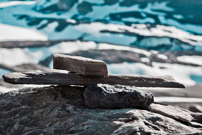 Canmore: Canyons & Cave Paintings - 2.5hr Hiking Tour - The pictographs and the stories behind them
