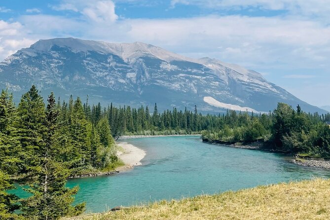 Canmore Town Walking Tour with Refreshment and Sweet Treat - What the guide adds