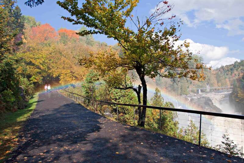 Canyon Sainte-Anne: Park Admission Ticket - Closures and the importance of checking conditions