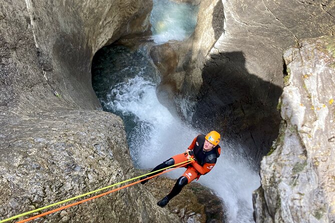 Canyoning half day - Heart Creek Canyon (beginner level) - Who will enjoy the four-hour outing