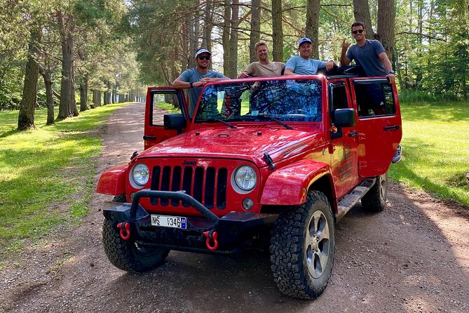 Cape Breton Scenic Jeep Adventure - Cabot Trail and Margaree Harbour: 30 minutes of local stories