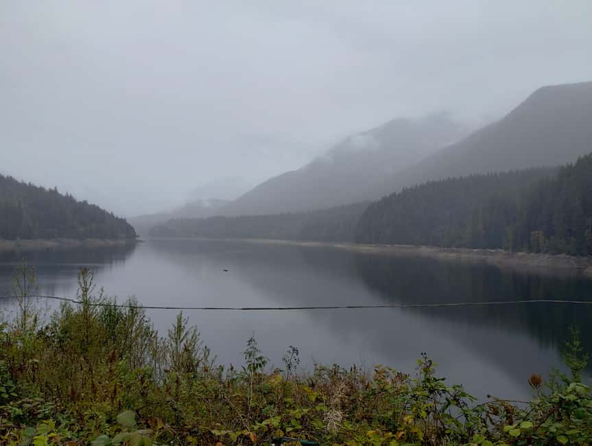 Capilano Suspension Br+Lake+Dam+Hachery/4in1/CAR/Small GROUP - What $201 includes