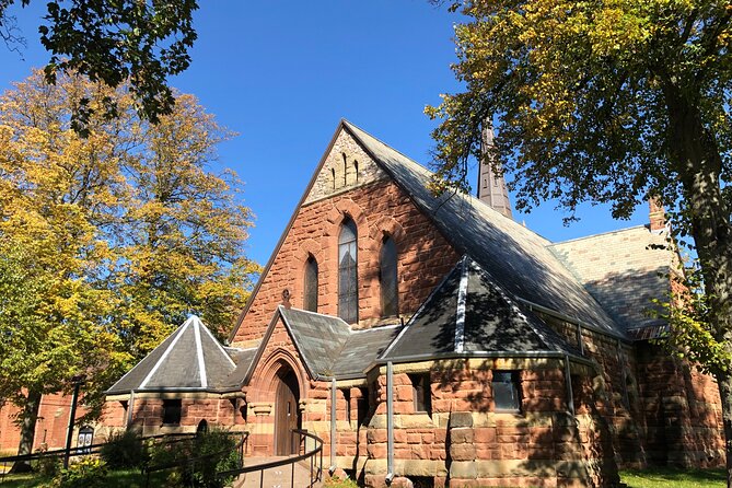 Charlottetown City Highlights - Confederation Centre of the Arts and a practical finish