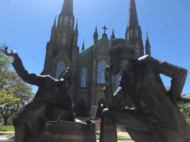 Charlottetown: Historical Architecture Guided Walking Tour - Who should book this Charlottetown walk?