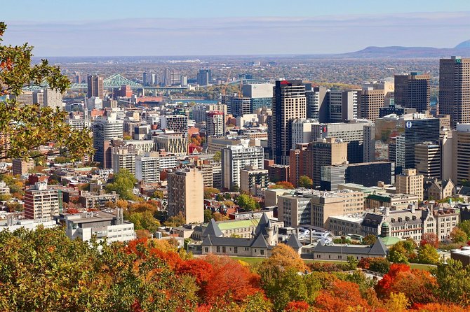 City tour; afternoon in Montreal - What the small van adds