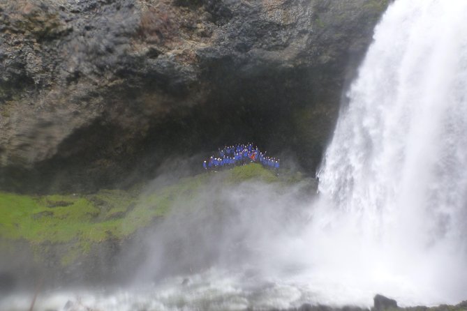 Clearwater, BC, Rafting, Finish in Canadas waterfall capital! - How the guides shape the experience