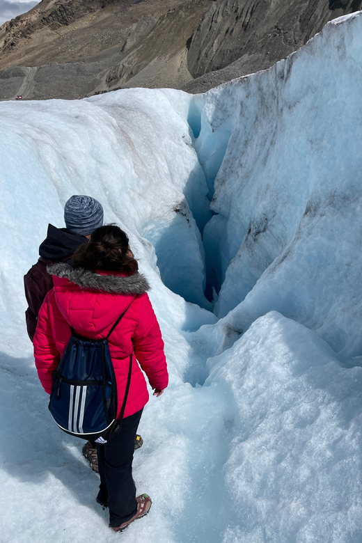 Columbia Icefield: Guided Glacier Hike - Why walking on Athabasca Glacier feels different