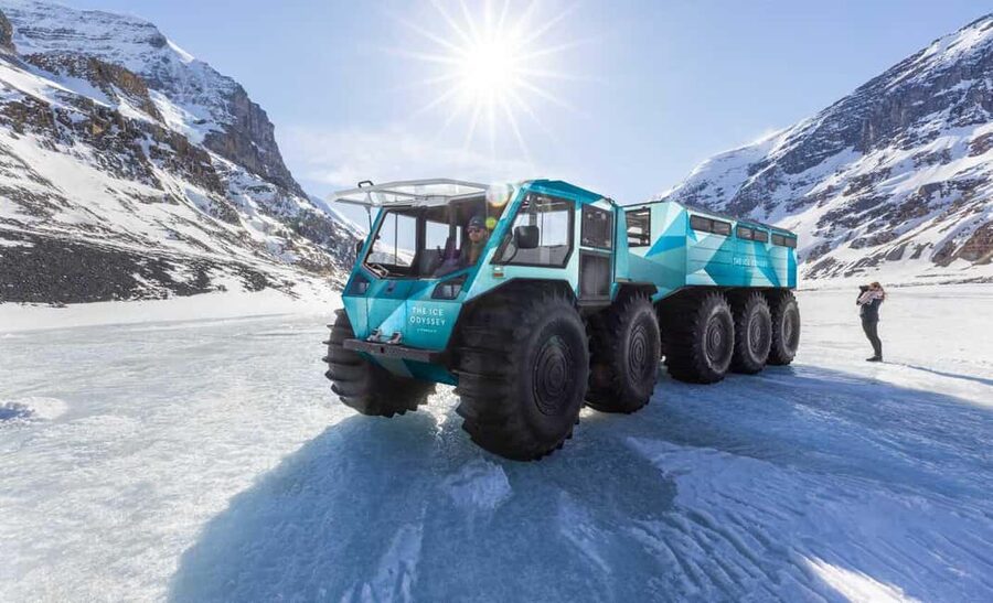 Columbia Icefield: Ice Odyssey Glacier Experience - Trying mountaineering gear without taking a climbing course