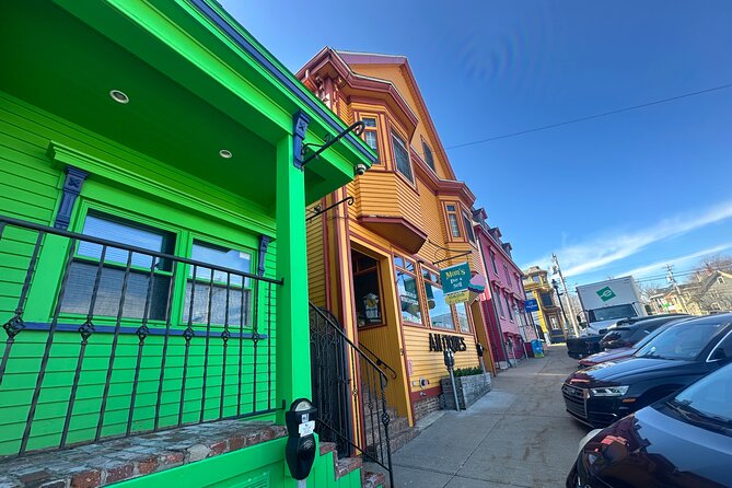 Day Trip to Lunenburg, Mahone Bay and Peggy's Cove from Halifax - Who should book this six-hour trip