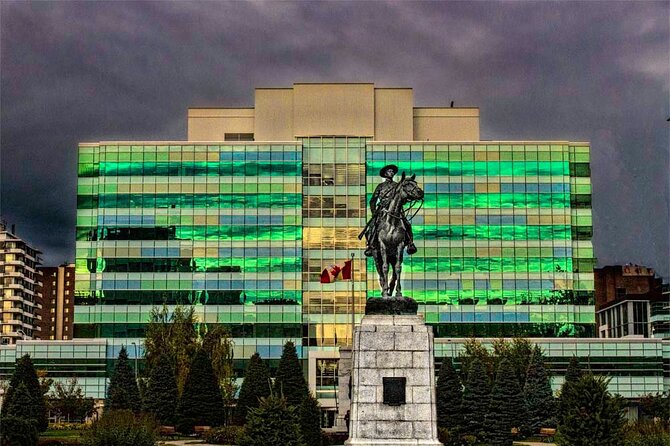 Discover Calgary with 3 Smartphone Audio Walking Tours - Who should book this Calgary audio walk?