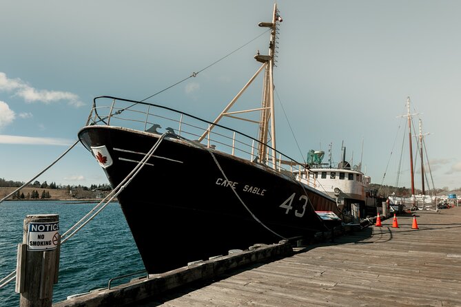 Discover Lunenburg and Mahone Bay Guided Tour - Key points to know before booking