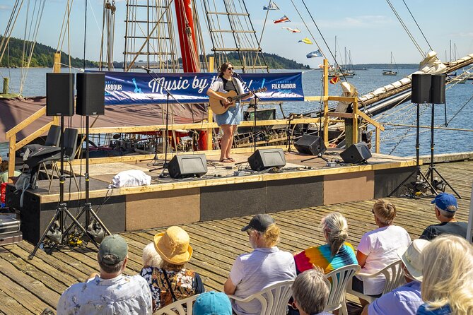 Discover Lunenburg and Mahone Bay Guided Tour - The guide makes the difference