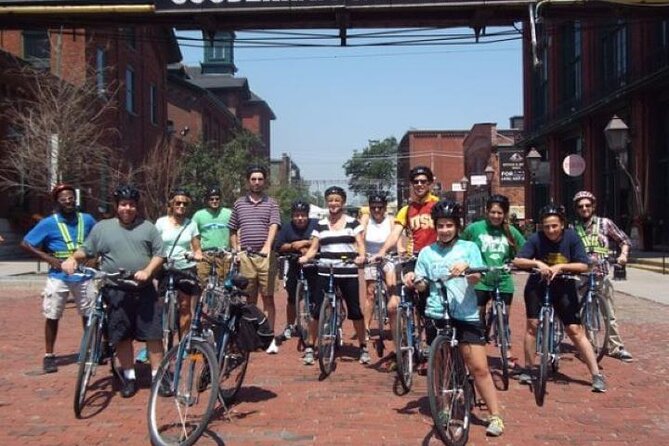 Downtown Toronto Bike Tour - Kensington Market and the Art Gallery of Ontario