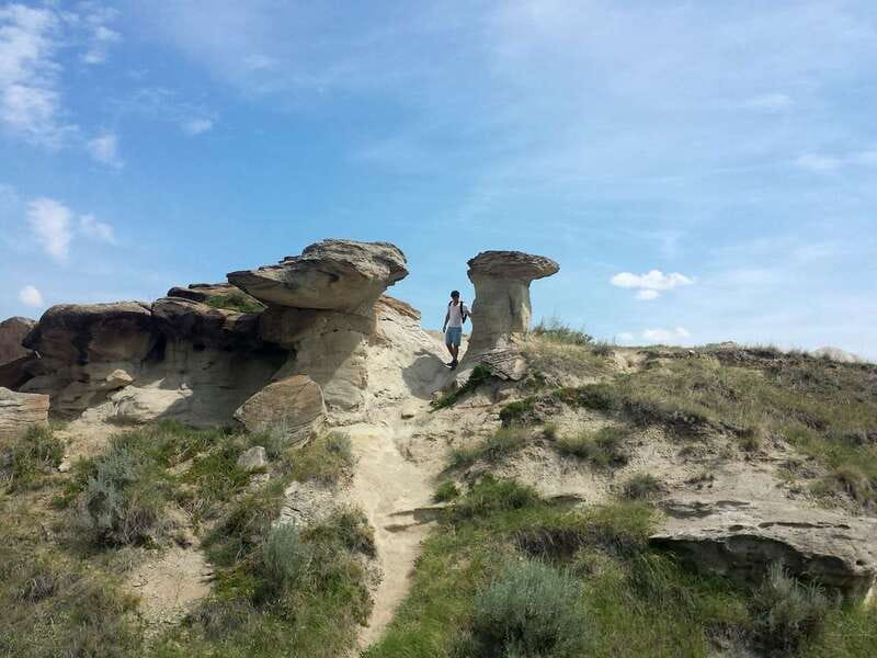 Drumheller: Bad Land & Dinosaur Museum Tour from Calgary - The Little Church and a change of pace