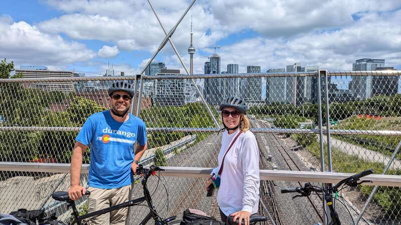 E-bike through Toronto's Dynamic Neighbourhoods - Key points to know before booking