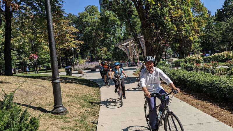 E-bike through Toronto's Dynamic Neighbourhoods - Graffiti Alley and the Bloor Street Cultural Corridor