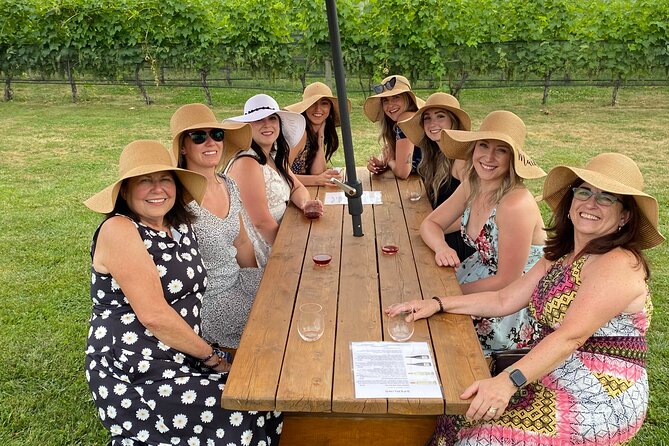 East Kelowna Half Day Wine Tour- Incl. Tasting Fees & Guide Grat! - Key points before you book