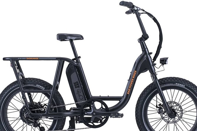 eBike Rental Ride Electric in Niagara-on-the-Lake and Explore - Old Town, with room for a proper break