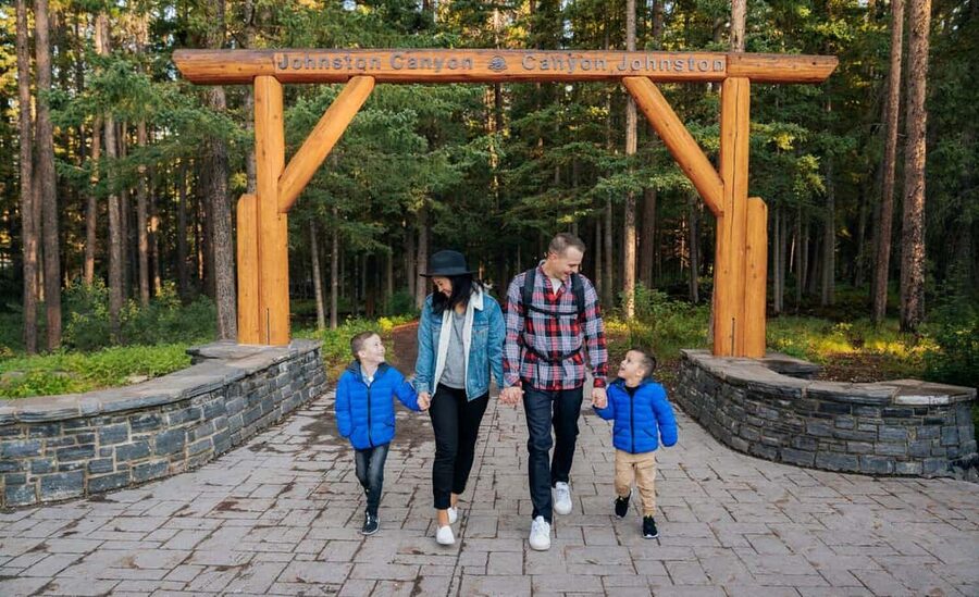 Emerald Lake,Lake Louise JohnstonCanyon&Banff Tour - Lake Louise, with time for water and history