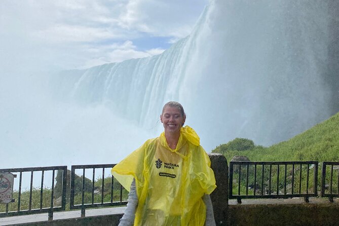 Epic Niagara Falls Private Tour w/ Tower, Journey & Boat Cruise - The Floral Clock, a colorful ten-minute stop