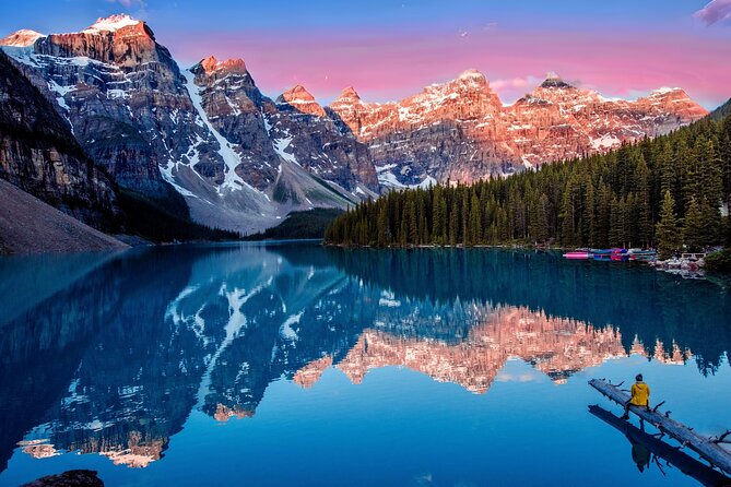 Experience Golden Hour at Moraine and Lake Louise - Who will get the most from this tour