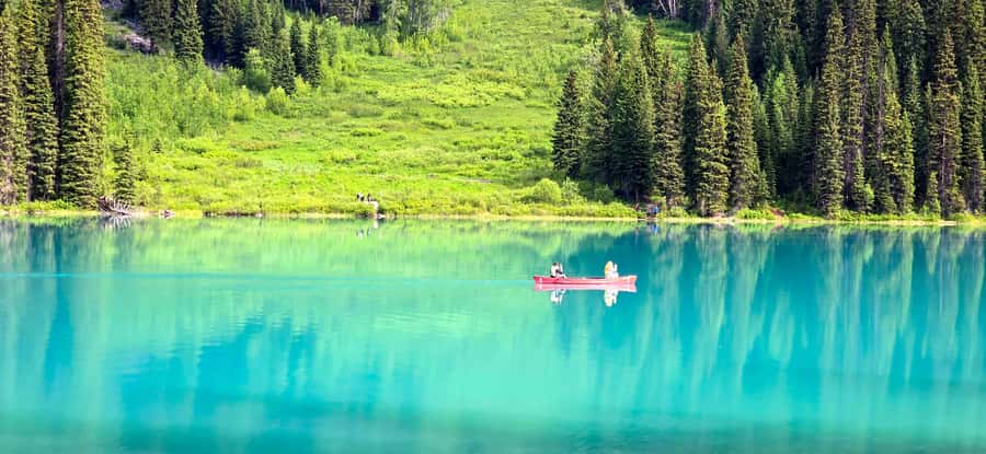 Explore 9 Iconic Banff Spots in 1 Epic Day!(Pax 12/Group) - Emerald Lake and Natural Bridge bring a quieter Yoho stop