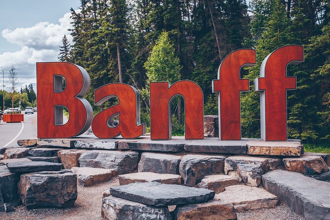 Explore Banff’s Wonders: Lake Louise, Moraine Lake, and Beyond - Why this Calgary day trip works