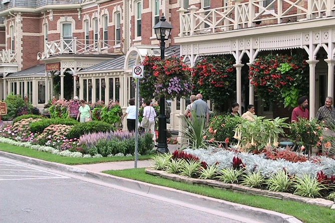 Fall for Niagara Tour - What the $48.91 price really covers