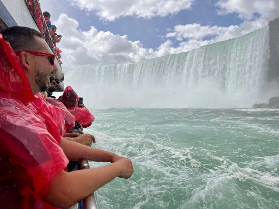 Falls Small Group Tour w/ Tower, Journey & Boat - From TO - The drive from downtown Toronto
