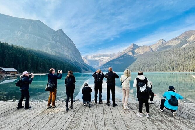 Famous Moraine Lake and Lake Louise Shared Shuttle Tour - Who will get the most from this day