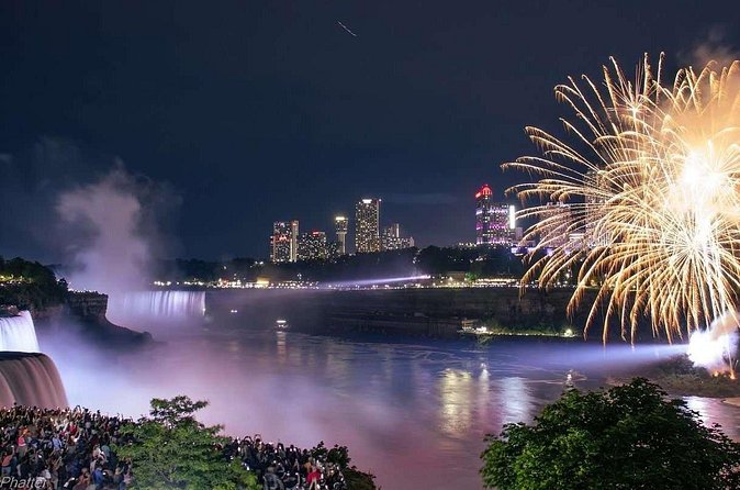 Fireworks and Falls Glow Canada Walking Tour and Skylon Tower - What the guide adds to an easy-to-visit attraction