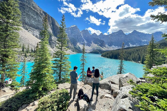 From Banff: Affordable Moraine Lake and Lake Louise Shuttle Bus - Key points to know before booking