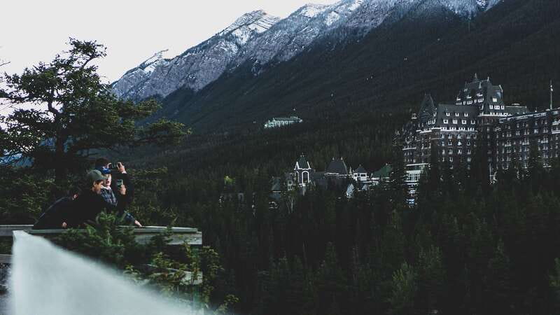 From Banff: Banff Wildlife & Scenic Highlights Premium Tour - What the $91 price gets you