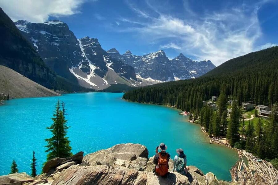 From Banff/Canmore: Moraine Lake, Lake Louise 1.5 hrs Each - Why this shuttle makes the two-lake day easier