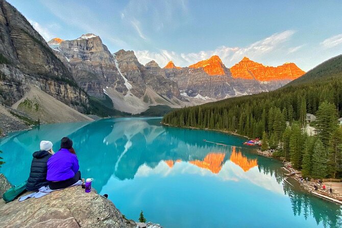 From Banff/Canmore: Trip to Moraine Lake and Lake Louise - Moraine Lake: the first big stop