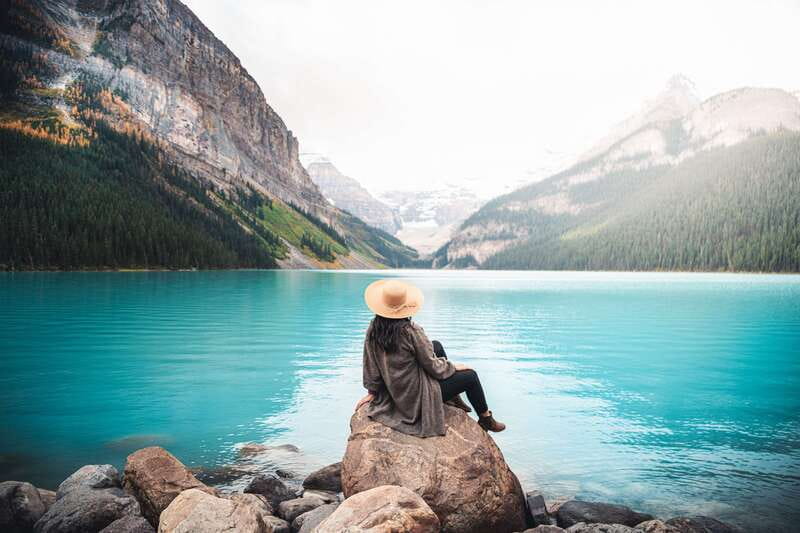 From Banff: Lake Louise and Moraine Lake Sightseeing Tour - Starting from Banff hotels and public pickup points